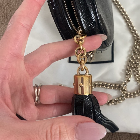 Gucci 💎 Black Patent Leather Soho Disco Tassle/Chain Shoulder Crossbody GUC - Picture 9 of 12